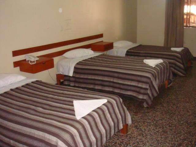 Hotel Plazza Chiclayo Extérieur photo